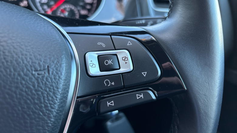 Volkswagen Golf 1.4 TSI SE [Nav] 5dr Petrol Hatchback